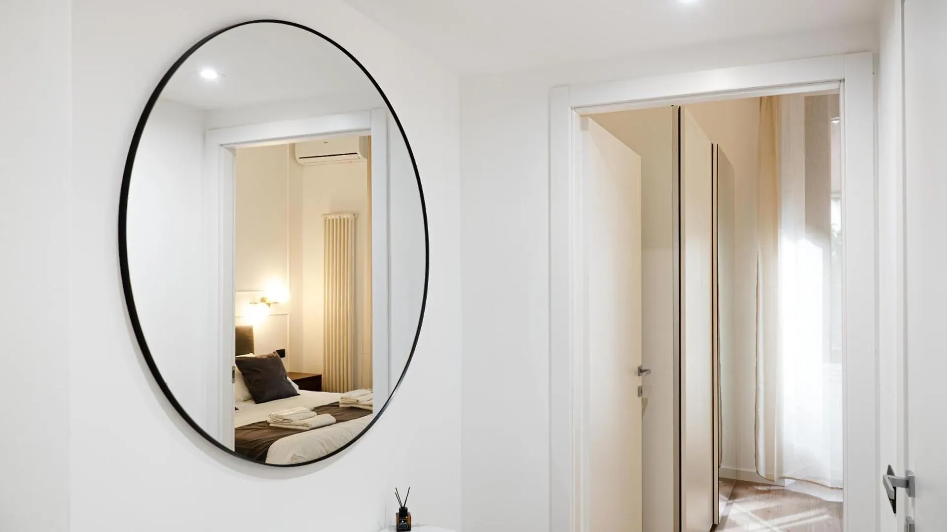 Casa Enea - Luxury House - Porta Romana - Duomo M3 Milan Appartement