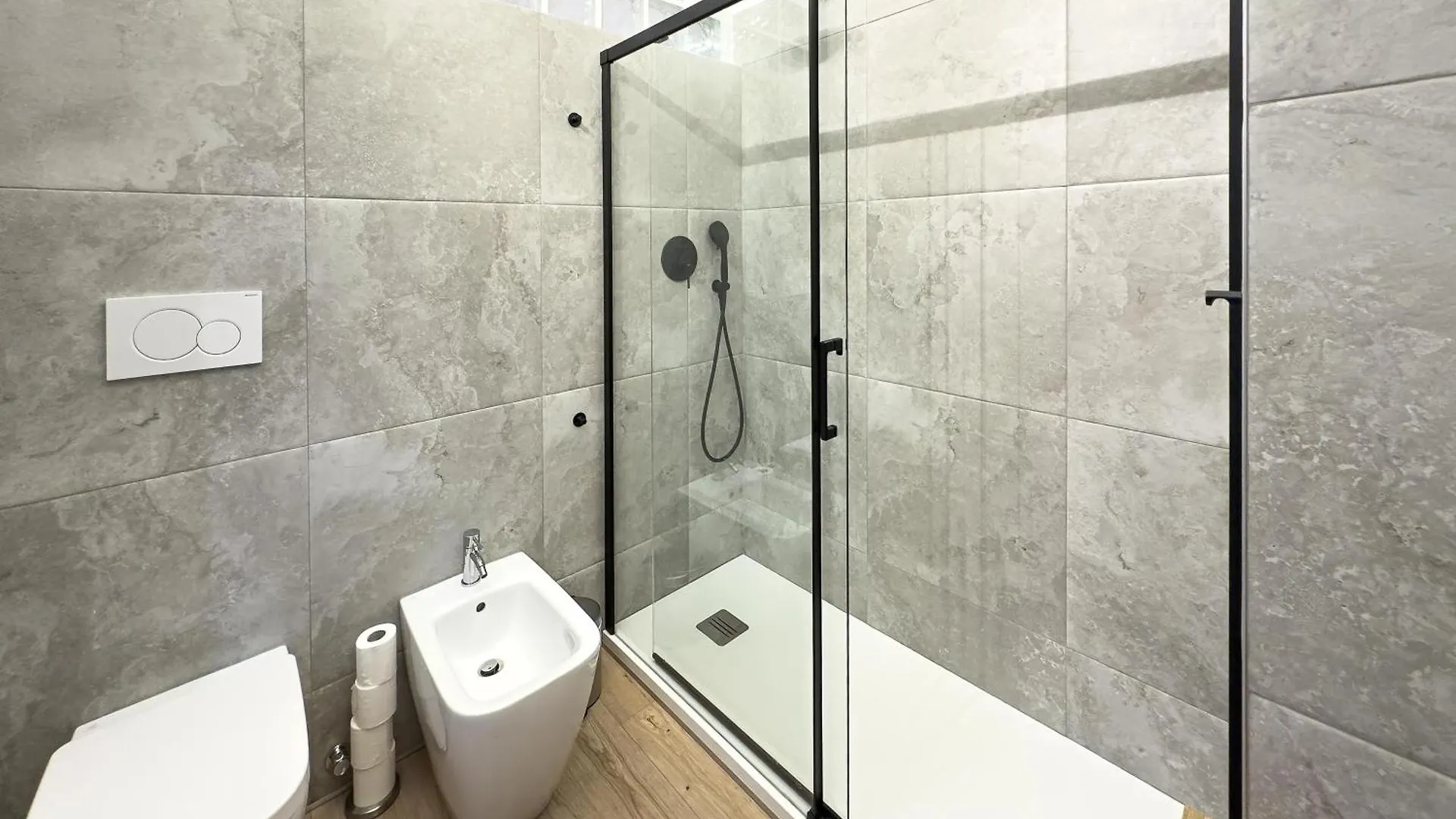 Casa Enea - Luxury House - Porta Romana - Duomo M3 Mailand Apartment